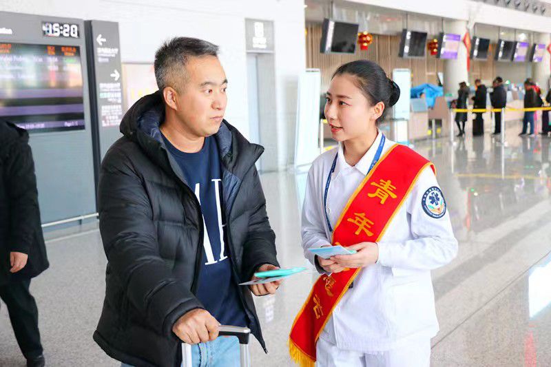 敦煌机场杨丽君获2022年甘肃省“向上向善好青年”荣誉称号